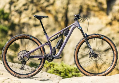 Canyon Neuron 5 – The Best Full Suspension Trail Bike for Every Rider